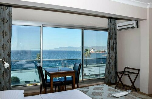 Гостиница Perla Hotel в Дикили
