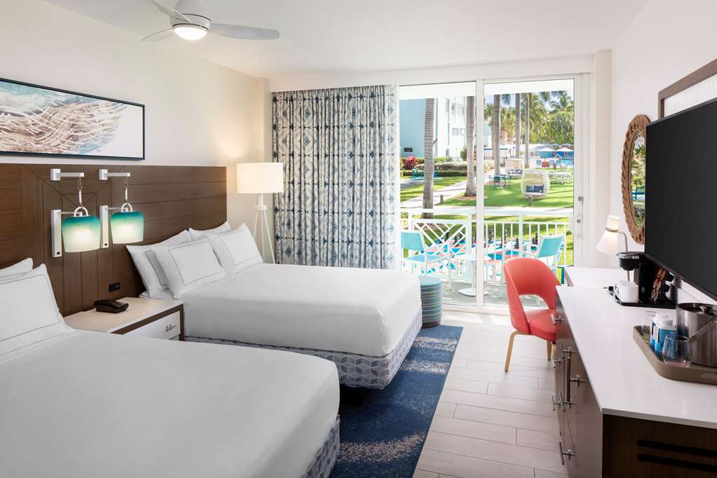 Фото The Reach Key West, Curio Collection by Hilton