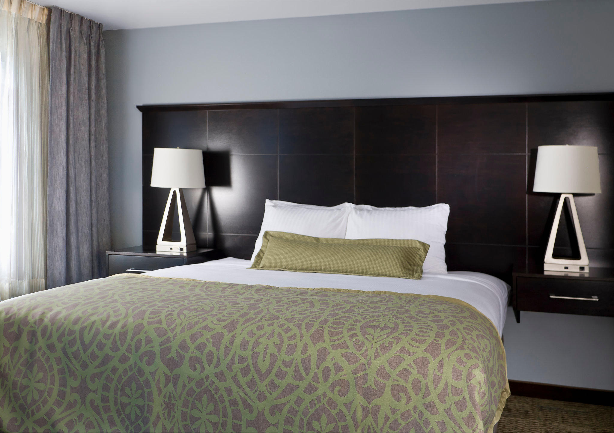 Фото Staybridge Suites Montgomeryville, an Ihg Hotel