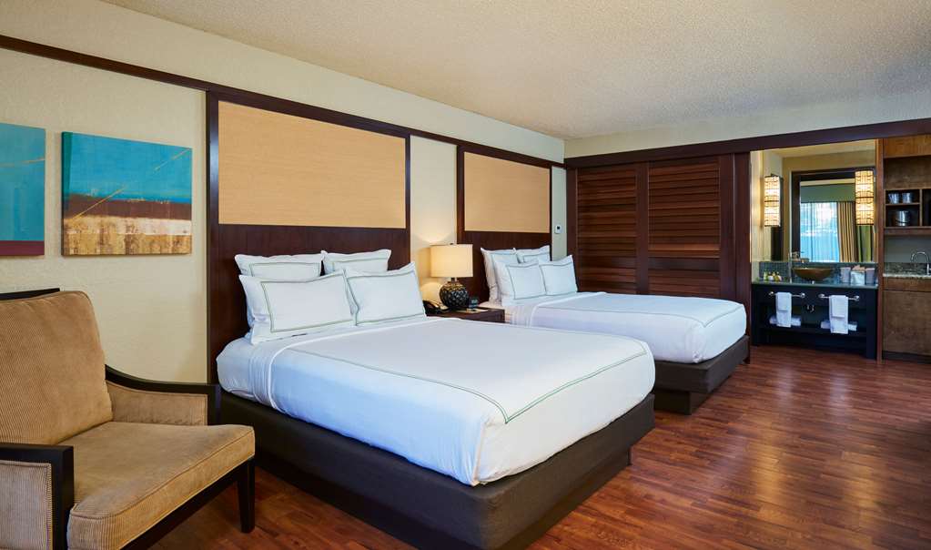 Фото DoubleTree by Hilton Hotel Orlando at SeaWorld