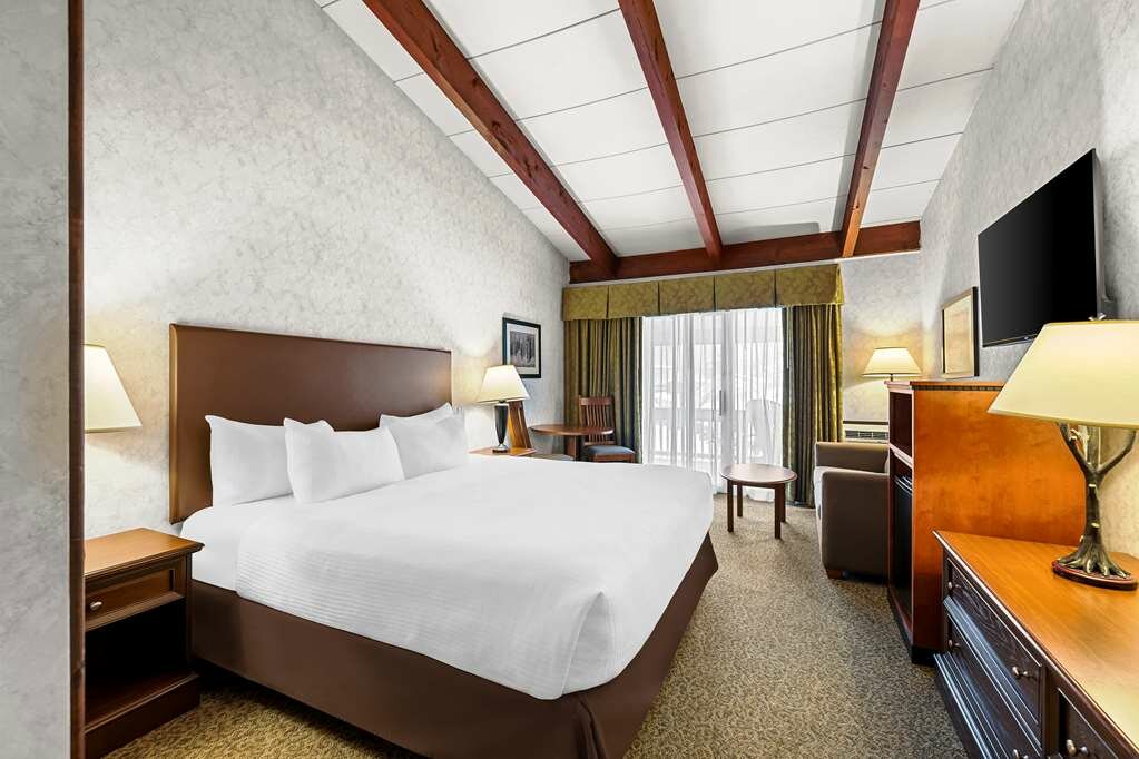 Фото Best Western Adirondack Inn