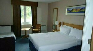 Гостиница Crowwood House Hotel в Киркинтиллохе