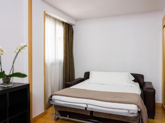 Фото Hotel Cristina by Tigotan Las Palmas - Adults Only