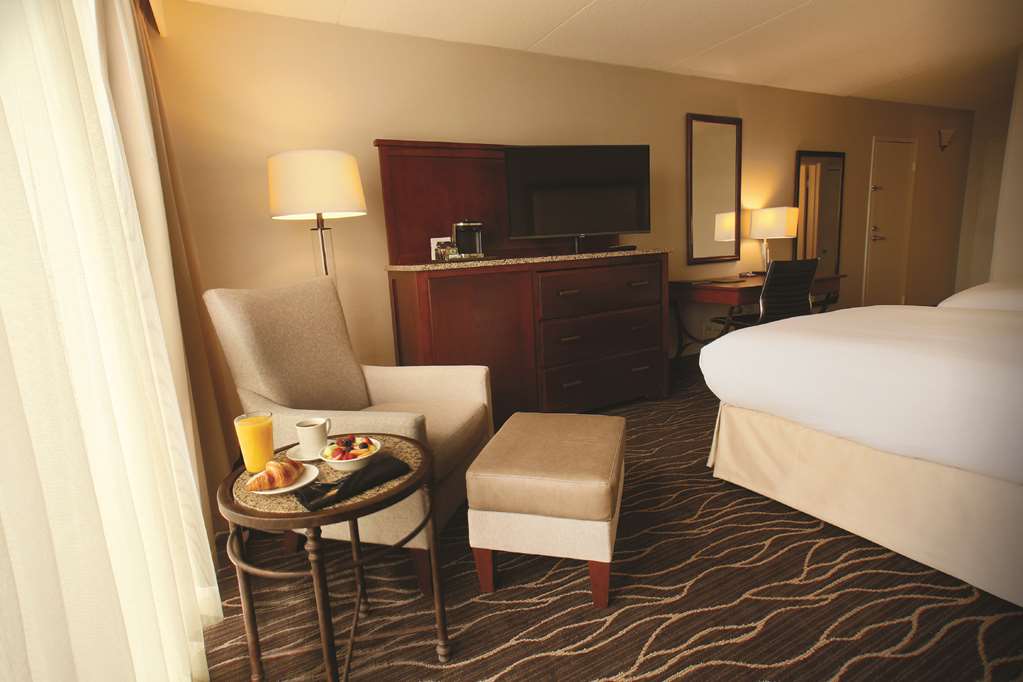 Фото Hilton Kansas City Airport