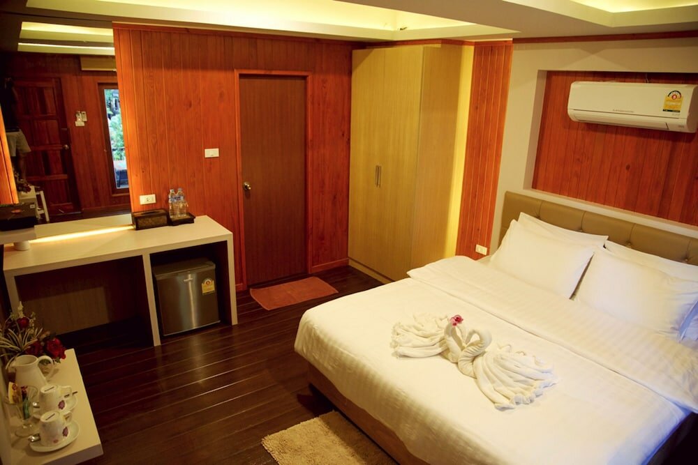 Фото Poohbar Resort & Lotusdive