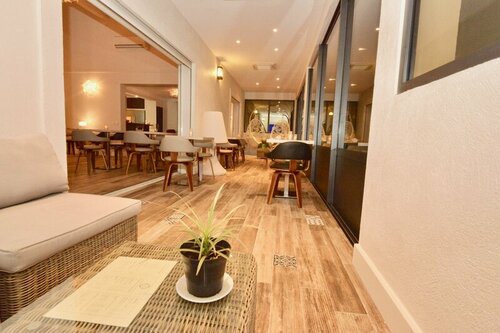 Гостиница Hotel Le Mas Du Golf в Вальбонне