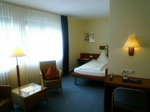 Гостиница Hotel Veldscholten в Лингене