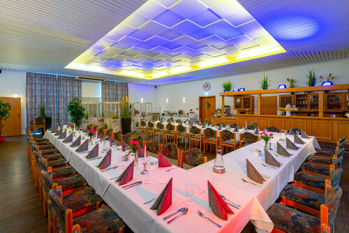 Гостиница Restaurant & Landhotel Zum Niestetal