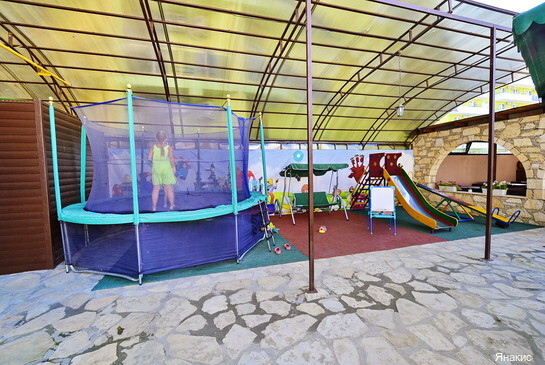 Фото Янакис