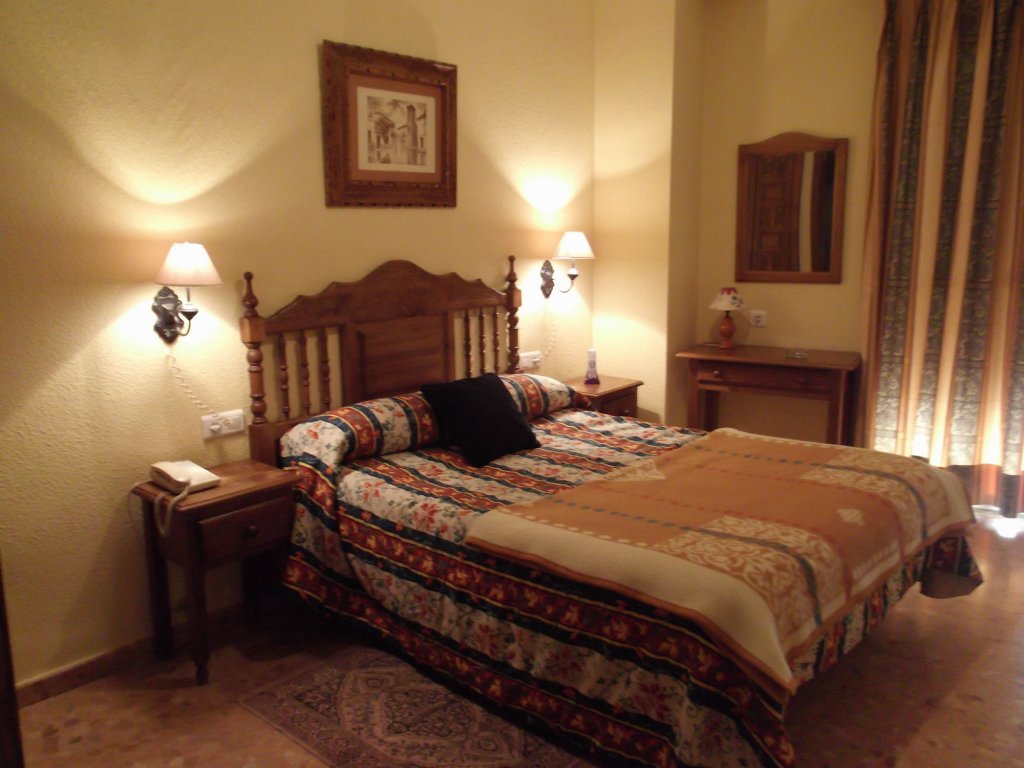 Фото Hotel Arunda I
