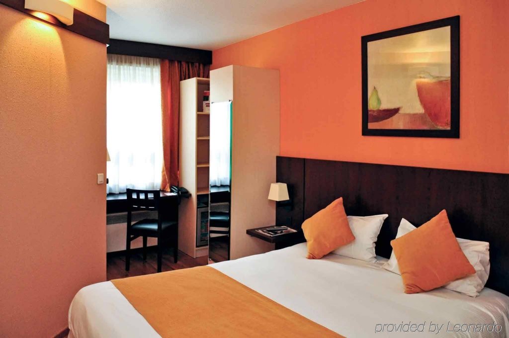 Фото Ibis Styles Luxembourg Centre Gare
