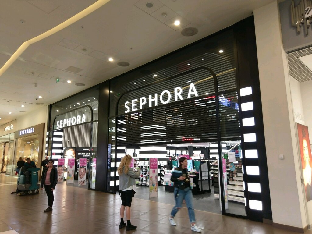 Магазин парфюмерии и косметики Sephora, Санкт‑Петербург, фото