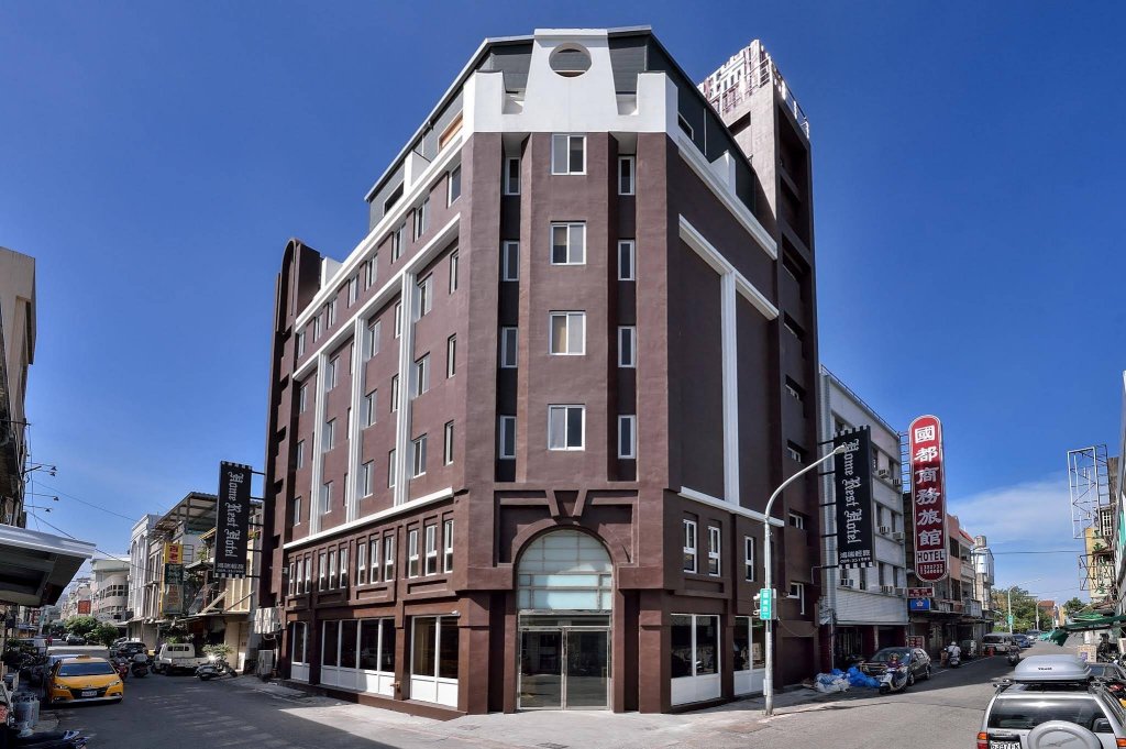 Фото отеля 2