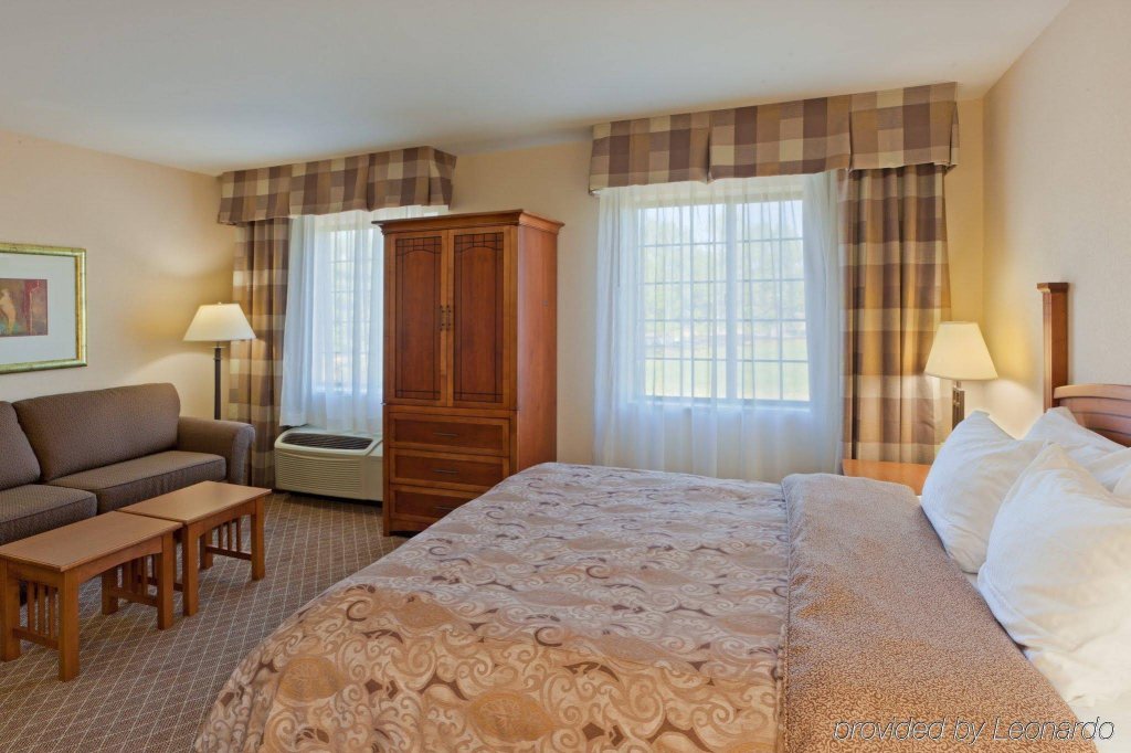 Фото Staybridge Suites Chantilly - Dulles Airport, an Ihg Hotel