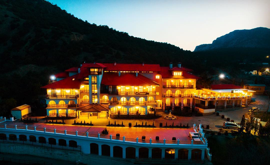 Фото отеля 3