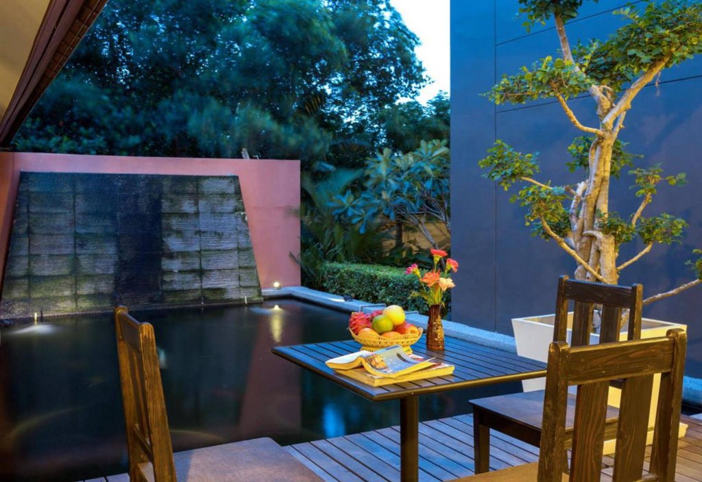 Фото Manhattan Pattaya Hotel