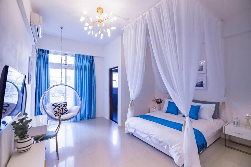 Гостиница Fairy Tale Castle Bed and Breakfast