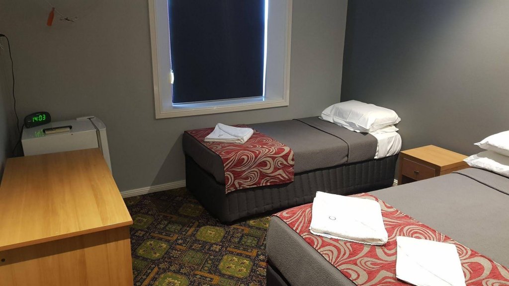 Фото отеля 3