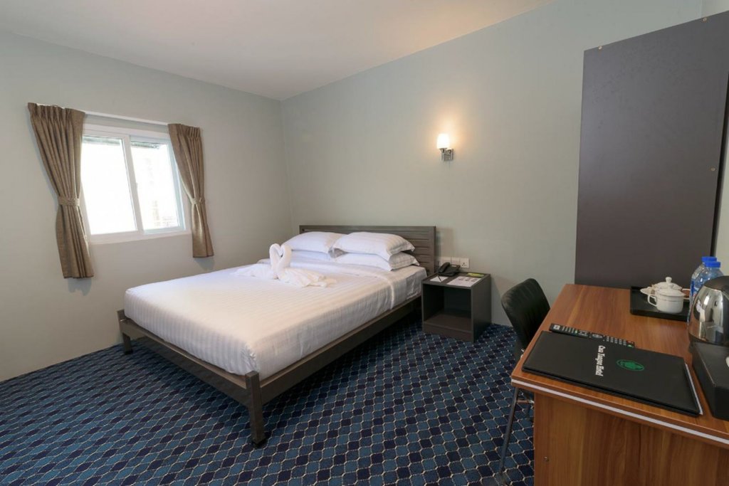 Фото Casa Yangon Hotel