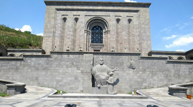 Фото Paris Hotel Yerevan