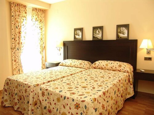 Гостиница Hostal Plaza