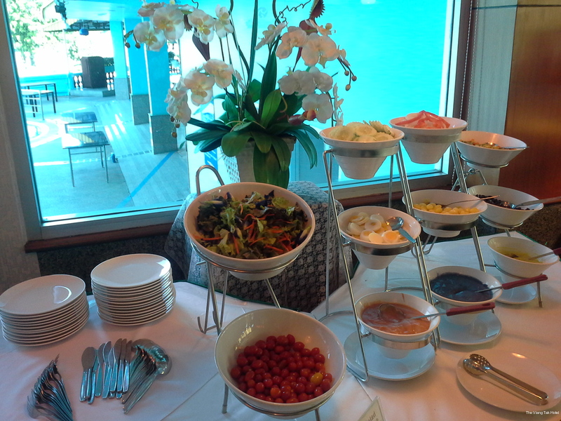 Фото The Viangtak Riverside Hotel