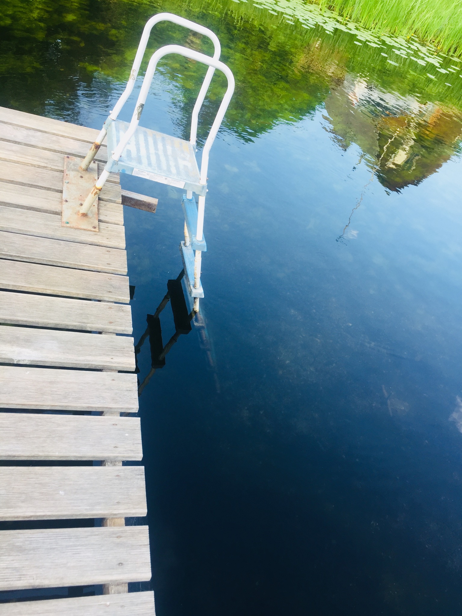 Фото Дом у реки