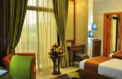 Гостиница South Star International Hotel