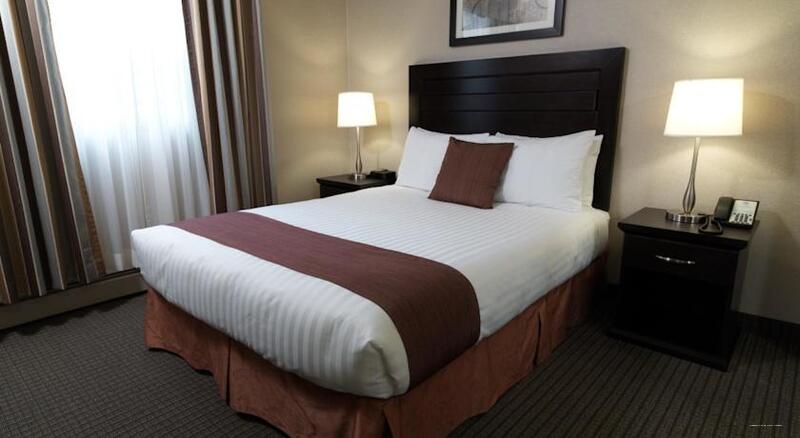 Фото Regency Suites Hotel