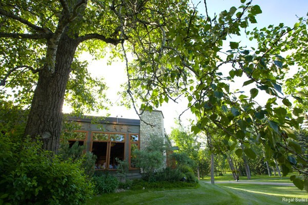 Фото Regal Suites - Riverfront