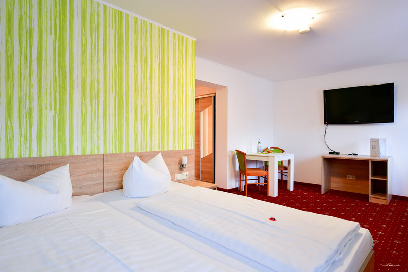 Фото Hotel Zum Goldenen Löwen