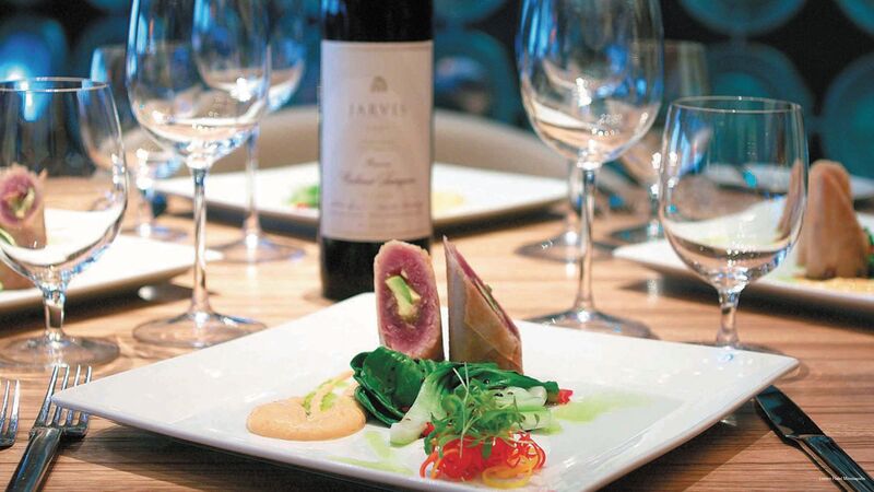 Фото Loews Minneapolis Hotel