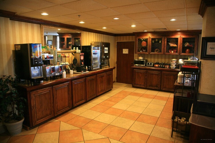 Фото New Victorian Suites