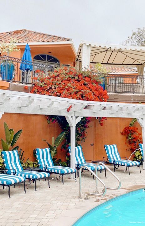 Фото Westlake Village Inn