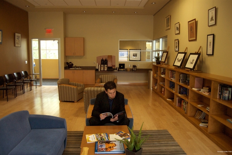 Фото Dynasty Suites Hotel Riverside