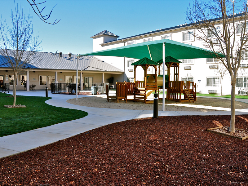 Фото Landmark Inn Fort Irwin