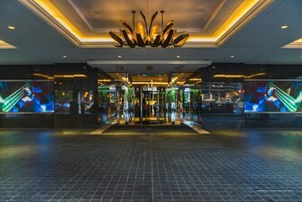 Фото Renaissance Chicago Downtown Hotel