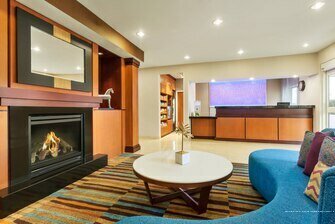 Гостиница Fairfield Inn & Suites Omaha East/Council Bluffs, Ia в Каунсил Блаффс