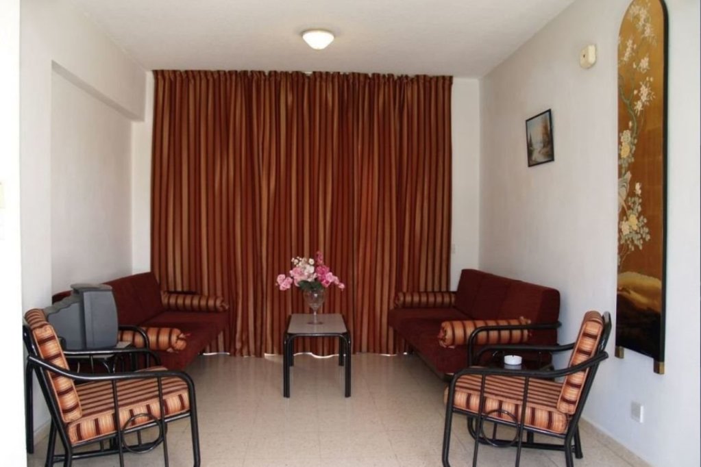 Фото Paphiessa Hotel