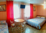 By the Sea of Azov (Pobedy Street, 8), hotel