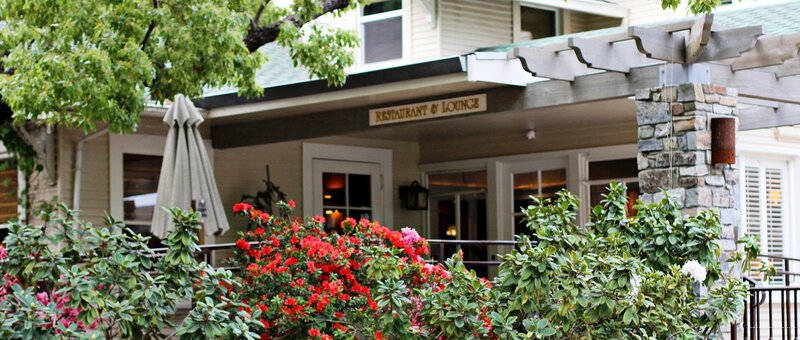 Фото Wine & Roses Hotel Restaurant SPA