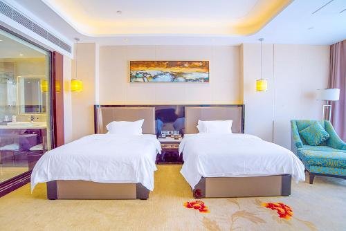 Фото Lavande Hotel Yangjiang Xiping Road Wal-Mart Branch
