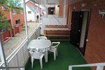 Guest house Peschanaya Bukhta (stanitsa Golubitskaya, sadovyye uchastki PK Kavkaz, Temryukskaya ulitsa, 7), hotel