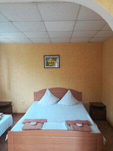 Bakhchisaray (Симферопольская улица, 3), hotel