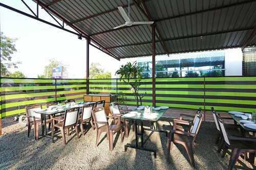 Гостиница Spot On 10418 Hotel Sai Pancham в Ширди