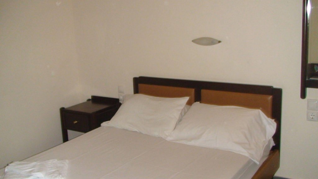 Фото Ambrosia Hotel