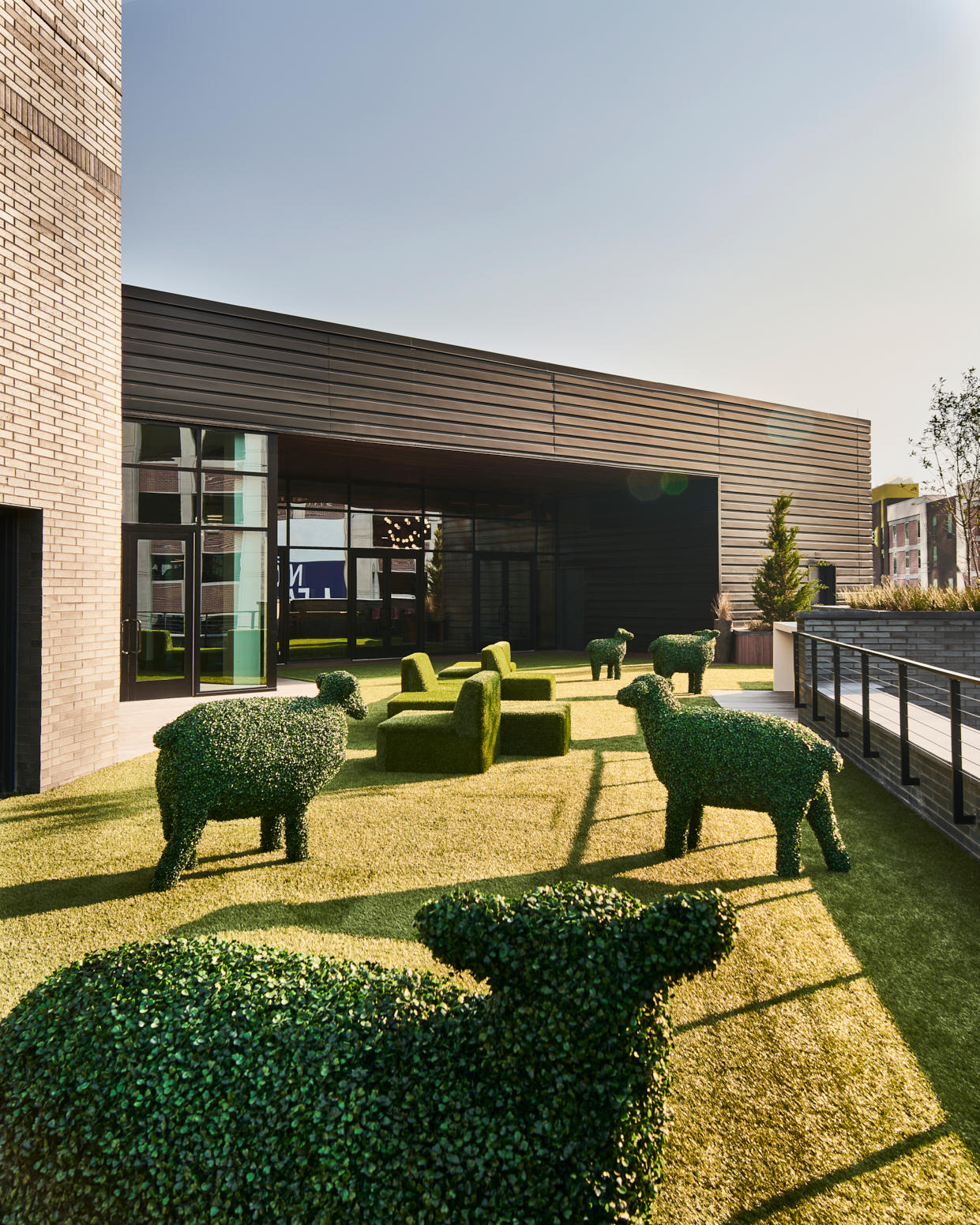 Фото Virgin Hotels Nashville