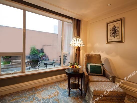 Фото Chongqing Auwi Hotel