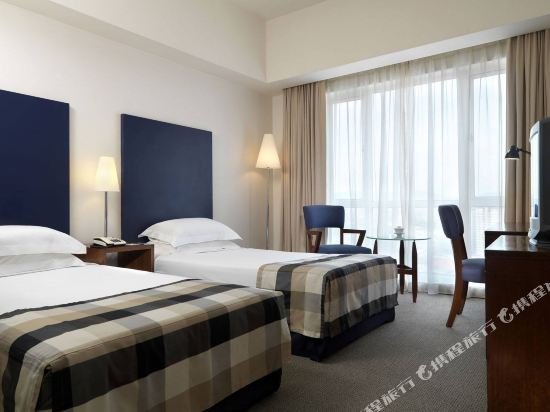 Фото Hotel Capitol Kuala Lumpur