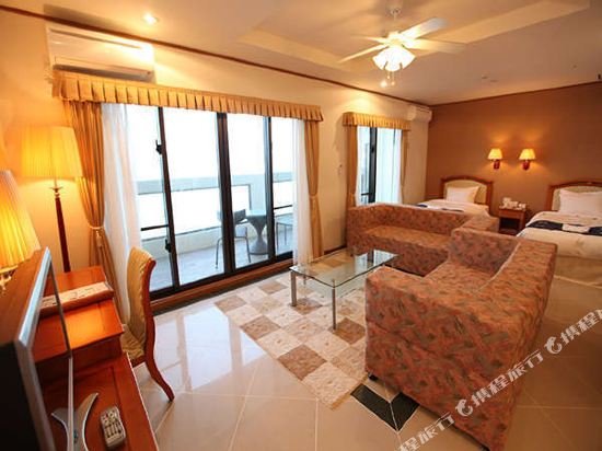 Фото Best Western Okinawa Kouki Beach